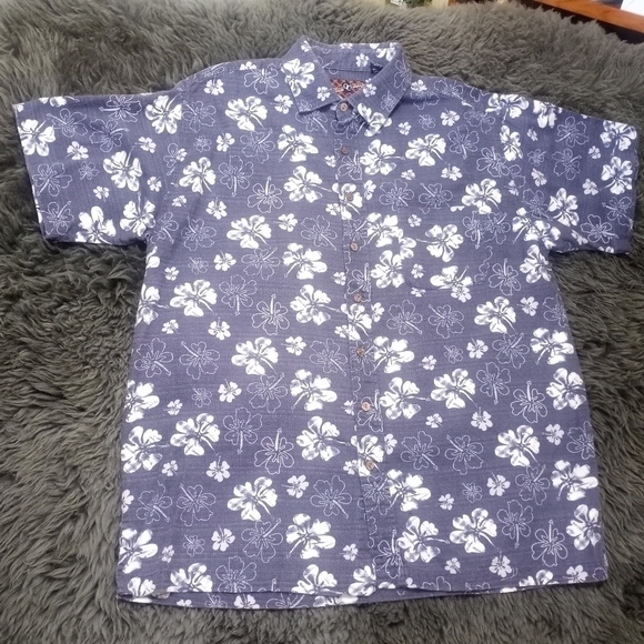 Old College Inn Other - Old College Inn Men's Floral Hawiian Shirt Size Medium